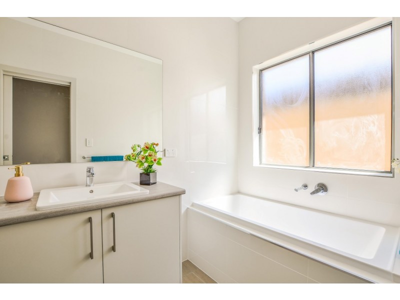 17 Debham Street, Morphett Vale SA 5162