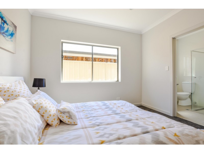 17 Debham Street, Morphett Vale SA 5162