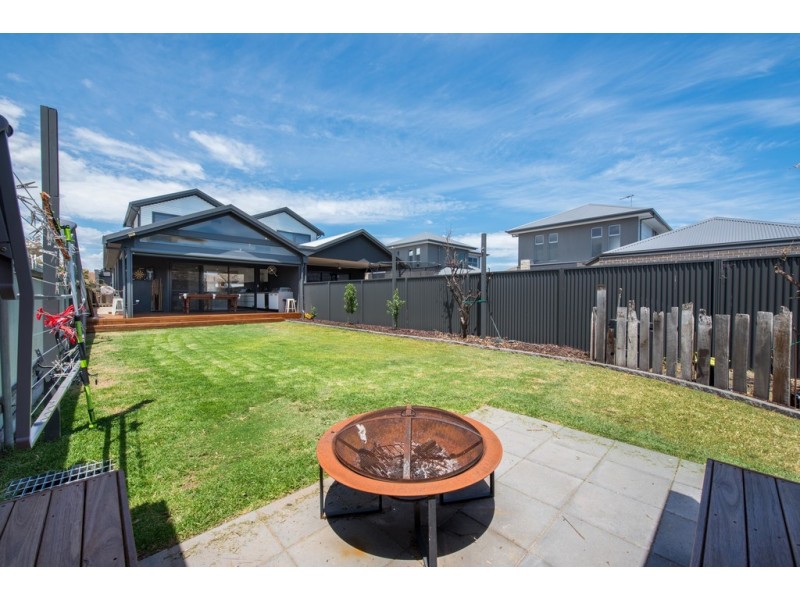 12 Minna Terrace, Semaphore Park SA 5019