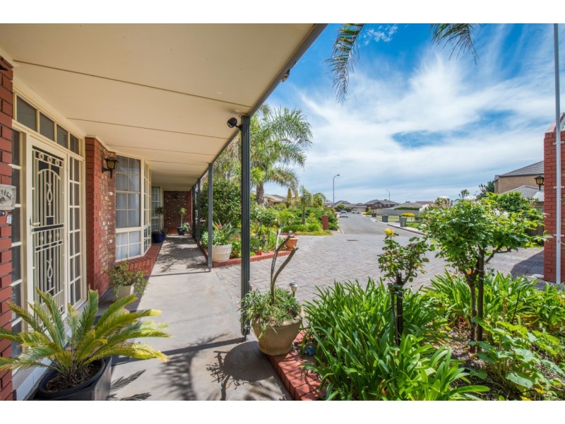 17 Elberry Close, Moana SA 5169
