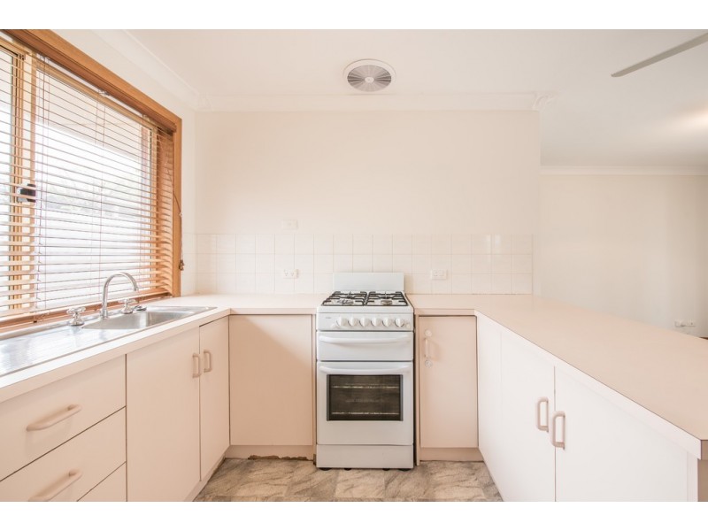 6 White Court, Aldinga Beach SA 5173