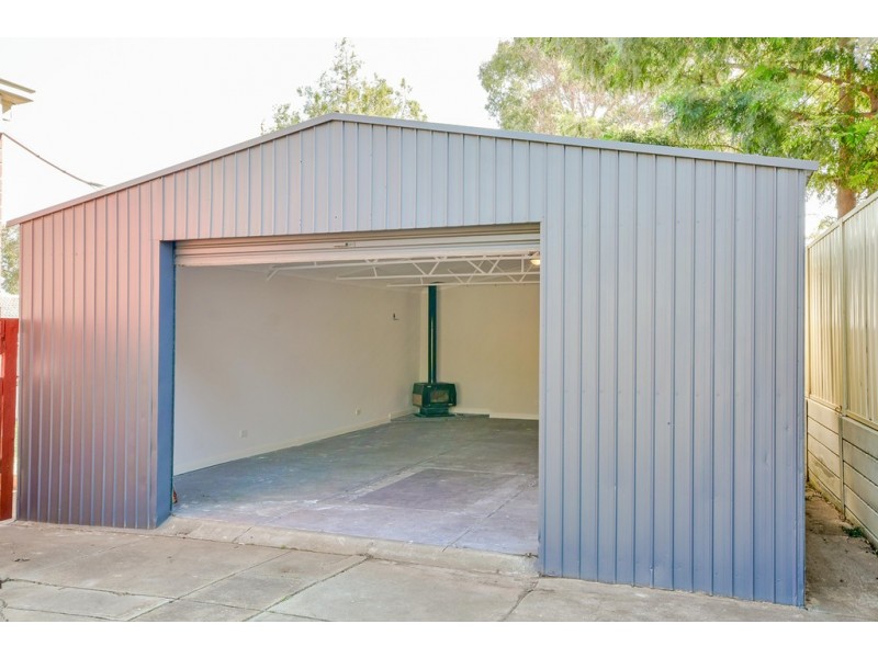 37 Hagen Crescent, Hackham West SA 5163