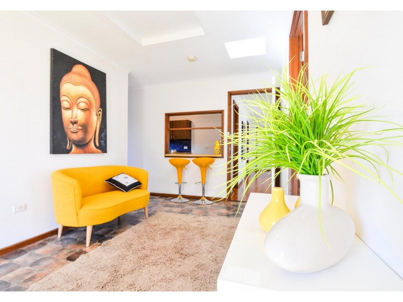 37 Hagen Crescent, Hackham West SA 5163