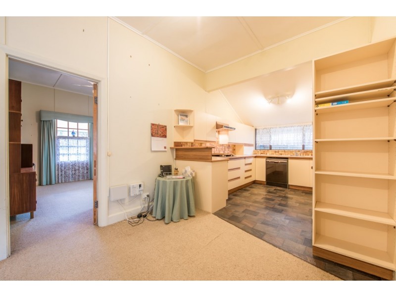 12 Robertson Rd, Moana SA 5169