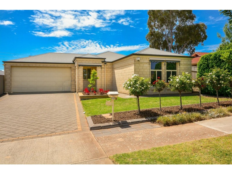 11 Dalkeith Avenue, Dover Gardens SA 5048