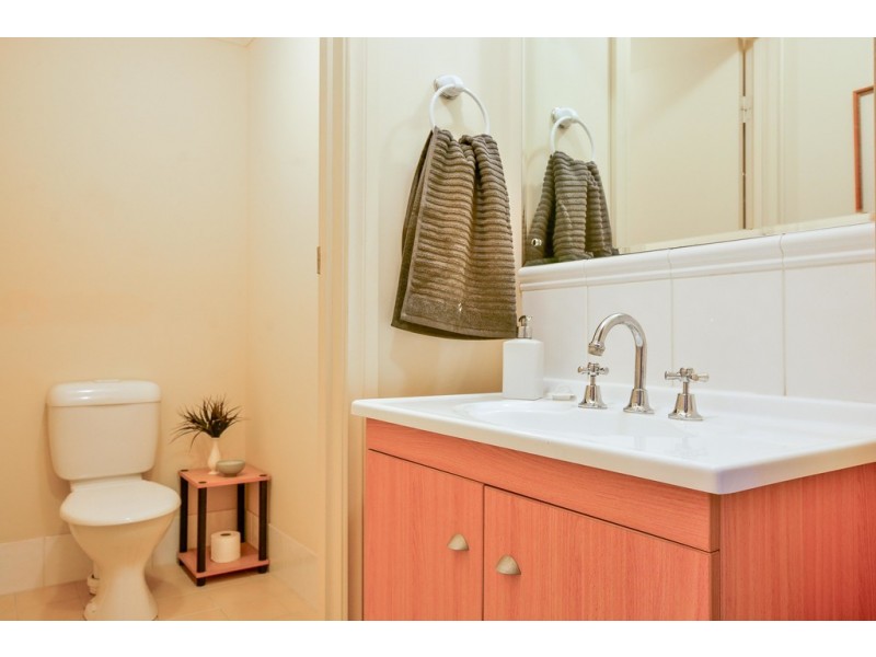 11 Dalkeith Avenue, Dover Gardens SA 5048