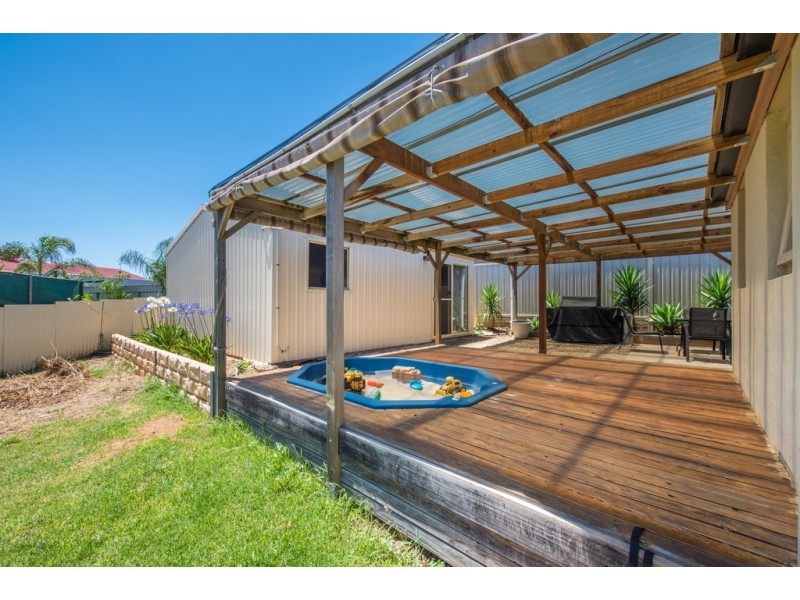 8 Kuranya Way, Morphett Vale SA 5162