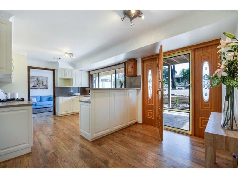 7 Leabrook Place, Morphett Vale SA 5162