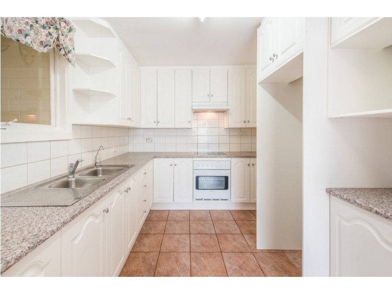 17 Rosemary Terrace, Morphett Vale SA 5162