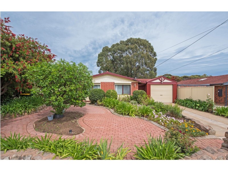 17 Rosemary Terrace, Morphett Vale SA 5162