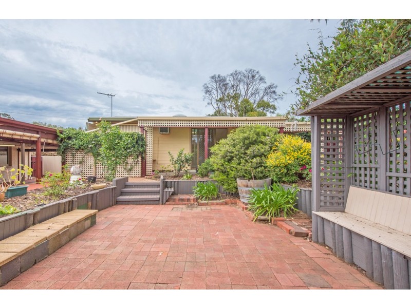 17 Rosemary Terrace, Morphett Vale SA 5162