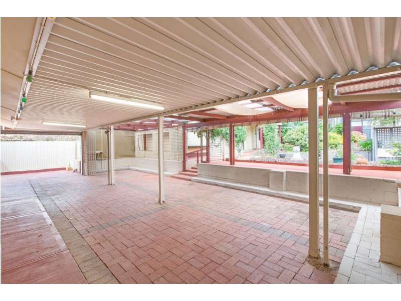 17 Rosemary Terrace, Morphett Vale SA 5162