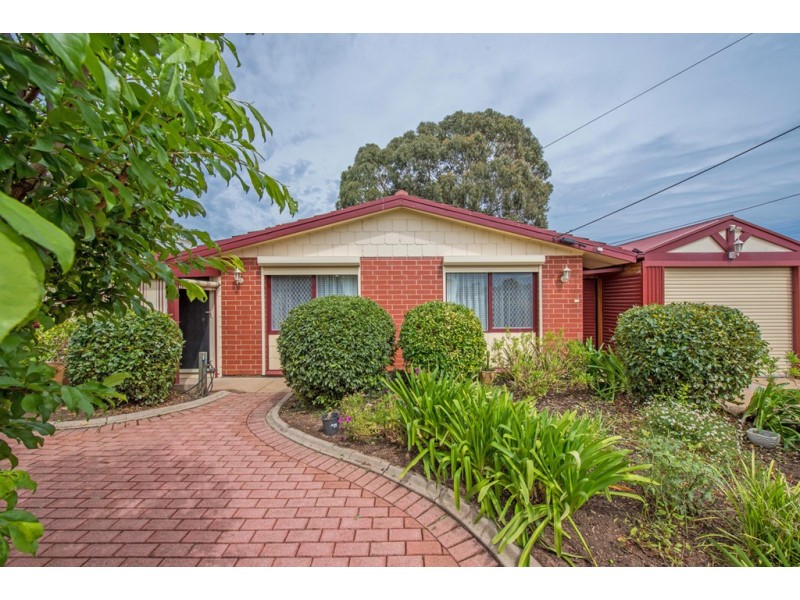 17 Rosemary Terrace, Morphett Vale SA 5162