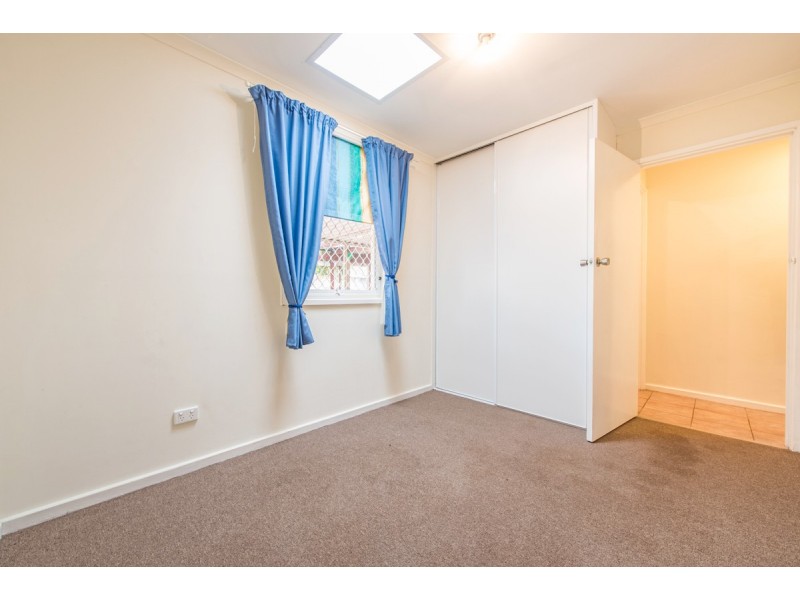 17 Rosemary Terrace, Morphett Vale SA 5162