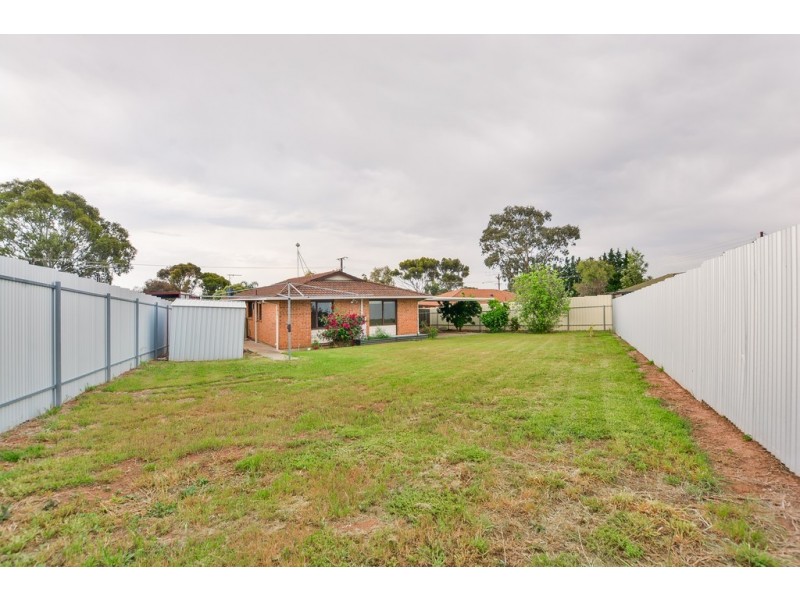 22 Ellis Avenue, Morphett Vale SA 5162