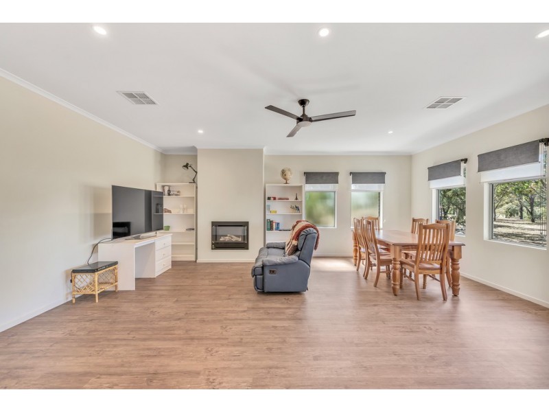 37 Victory Court, Noarlunga Downs SA 5168