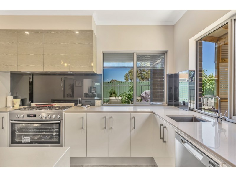 37 Victory Court, Noarlunga Downs SA 5168