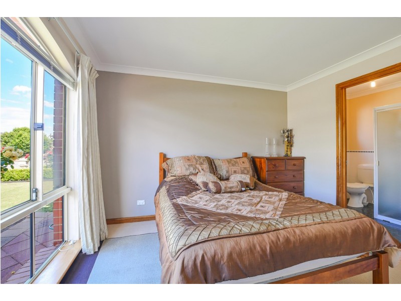 19 Captain Place, Sheidow Park SA 5158