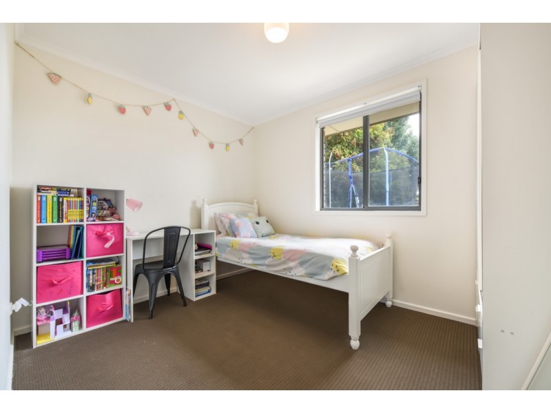 5 Explorer Court, Woodcroft SA 5162