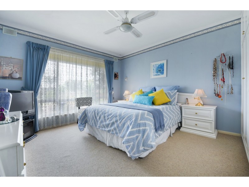 9 Windemere Place, O’halloran Hill SA 5158