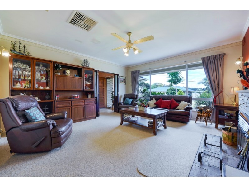 9 Windemere Place, O’halloran Hill SA 5158