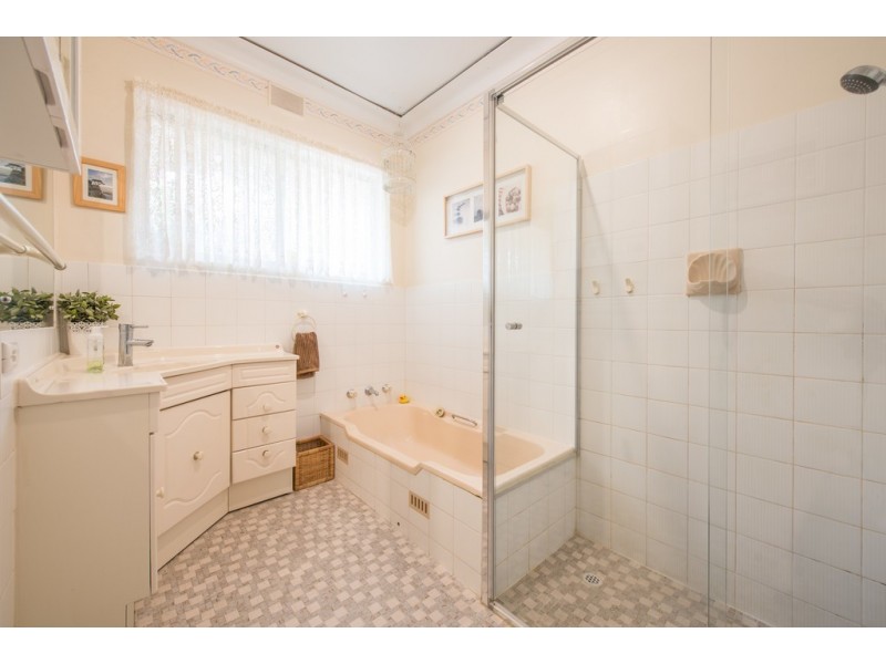 9 Windemere Place, O’halloran Hill SA 5158