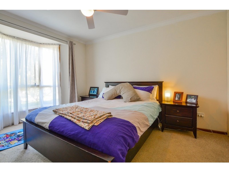 29 Champagne Crescent, Woodcroft SA 5162