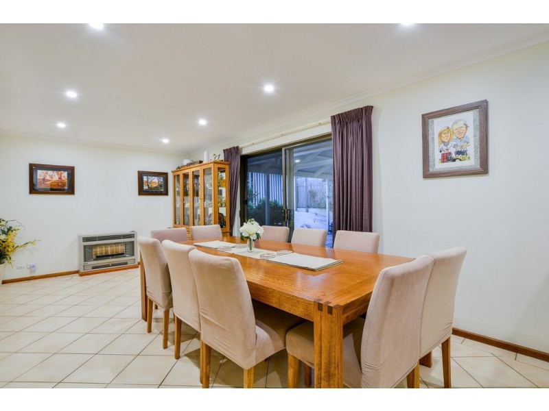 14 Bounty Street, Moana SA 5169