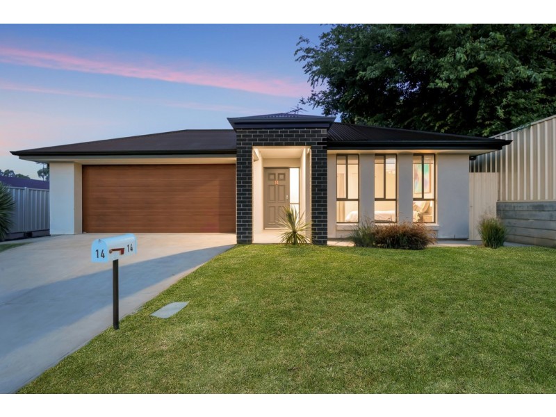 14 Maplewood Court, Flagstaff Hill SA 5159