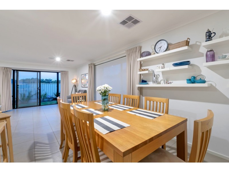 14 Maplewood Court, Flagstaff Hill SA 5159