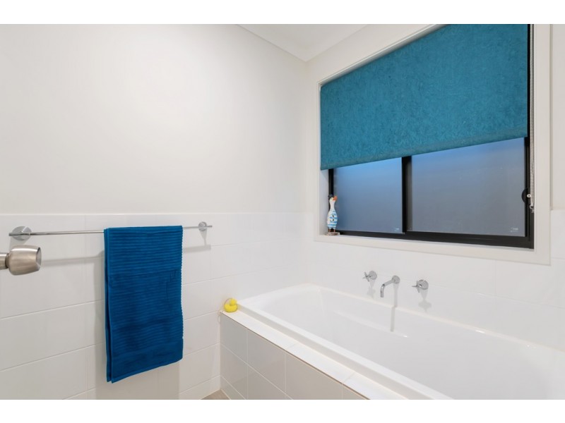 14 Maplewood Court, Flagstaff Hill SA 5159