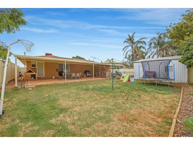 4 Baroona Crescent, Reynella SA 5161