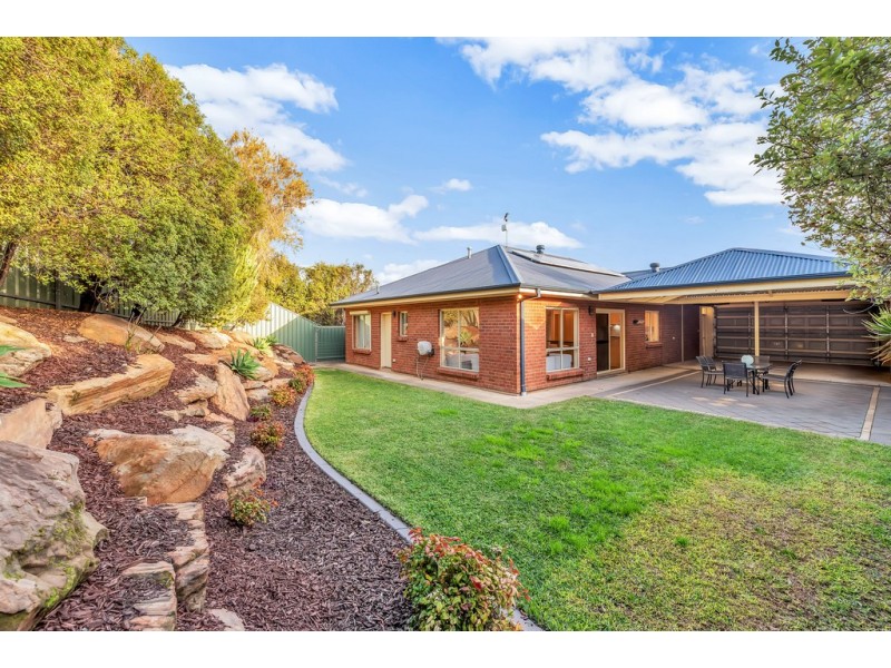 14 Skipper Close, Hallett Cove SA 5158