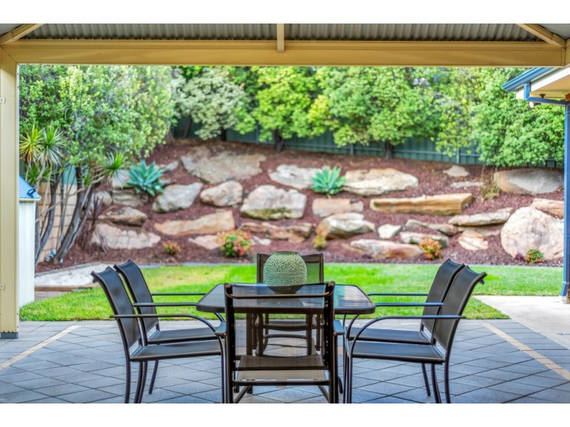 14 Skipper Close, Hallett Cove SA 5158