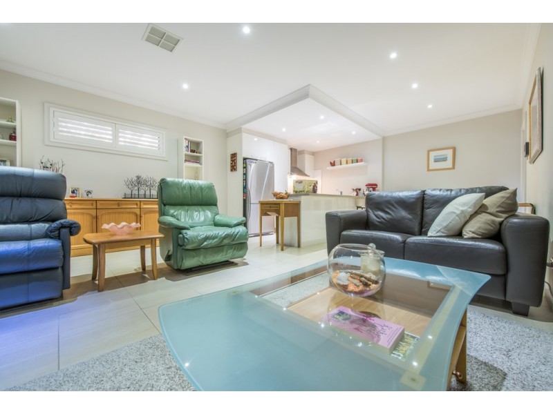 15 Plymouth Avenue, Sturt SA 5047