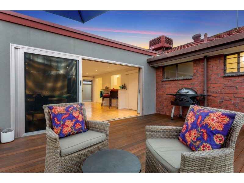 4 Ken Road, Aberfoyle Park SA 5159