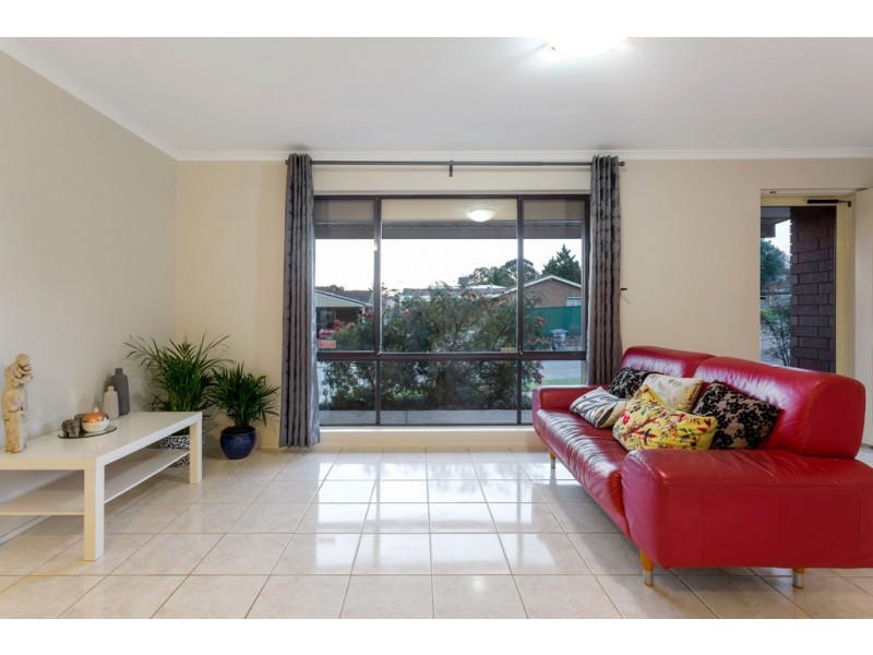 4 Ken Road, Aberfoyle Park SA 5159