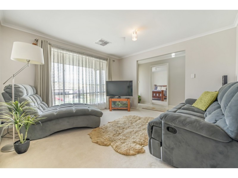 25 Sameden Drive, Noarlunga Downs SA 5168