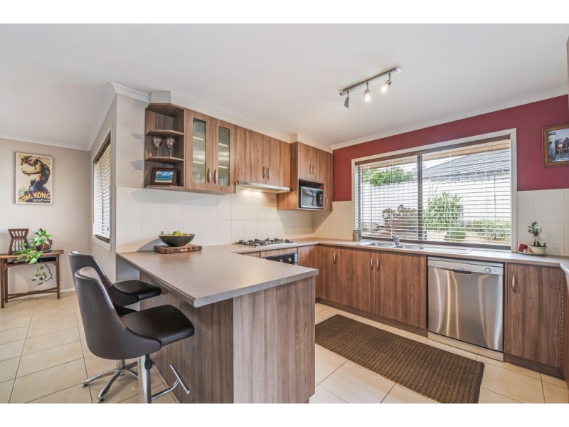 25 Sameden Drive, Noarlunga Downs SA 5168