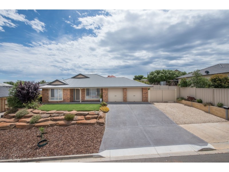 25 Sameden Drive, Noarlunga Downs SA 5168