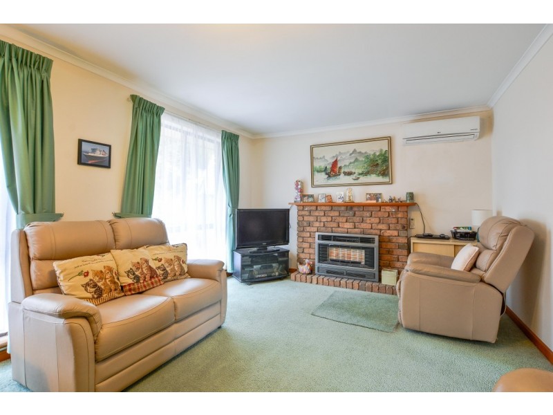 28 Ragamuffin Drive, Hallett Cove SA 5158