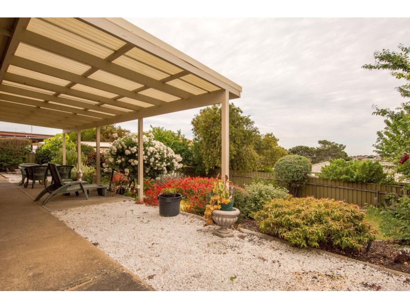 28 Ragamuffin Drive, Hallett Cove SA 5158