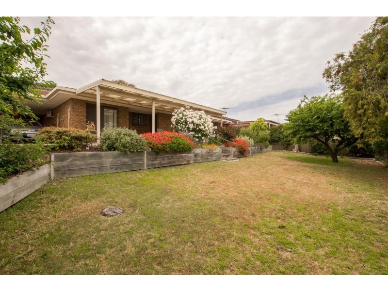 28 Ragamuffin Drive, Hallett Cove SA 5158