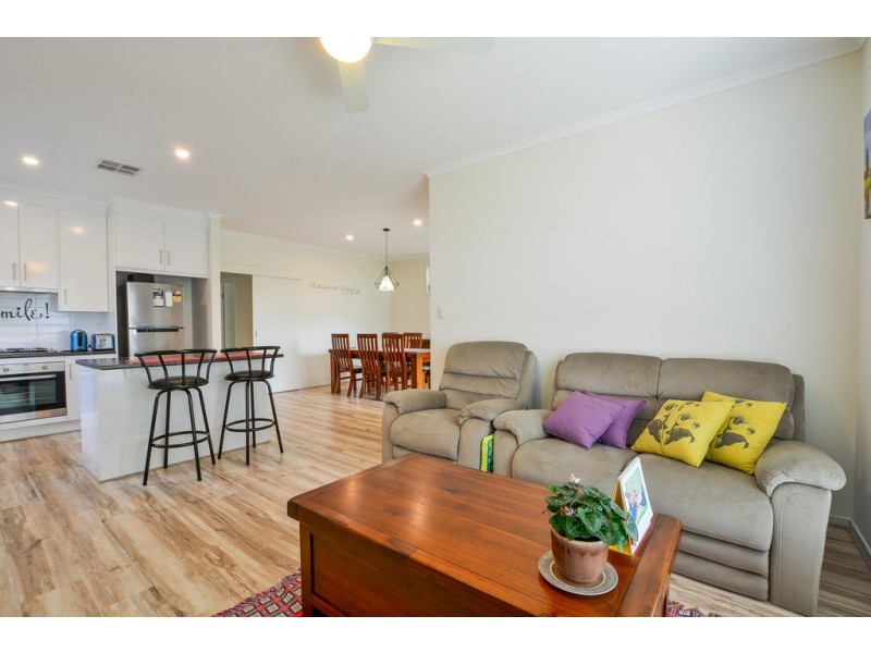 42a Thistle Avenue, Klemzig SA 5087