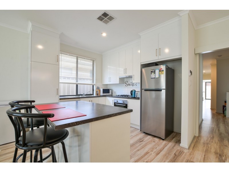 42a Thistle Avenue, Klemzig SA 5087