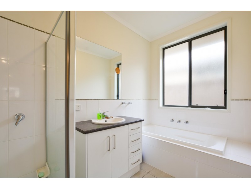 42a Thistle Avenue, Klemzig SA 5087