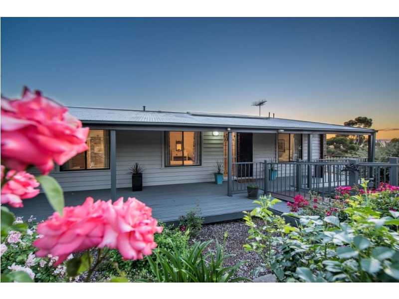 17 Romney Road, Happy Valley SA 5159