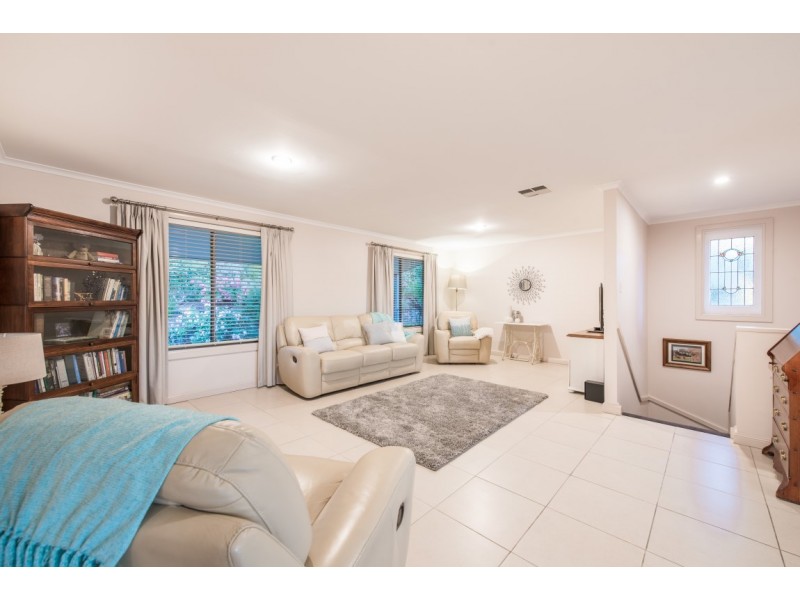 17 Romney Road, Happy Valley SA 5159