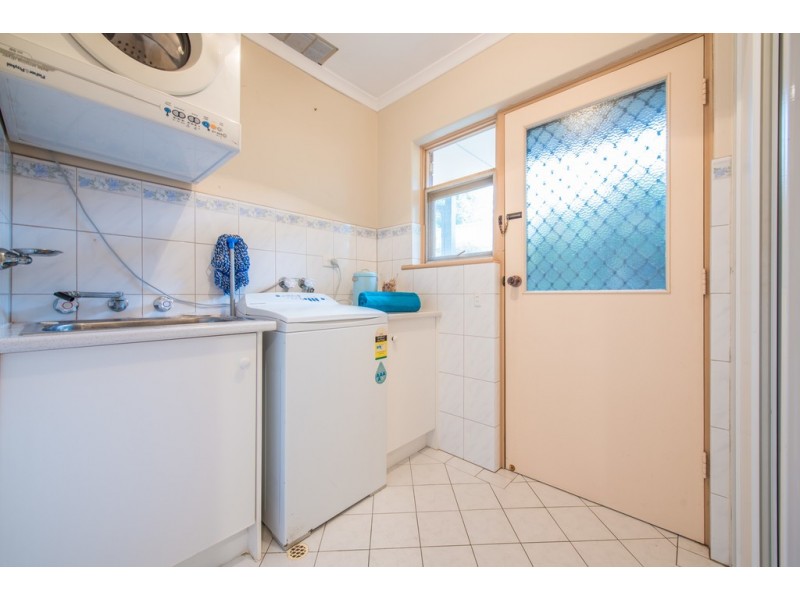 8 Alta Avenue, Happy Valley SA 5159