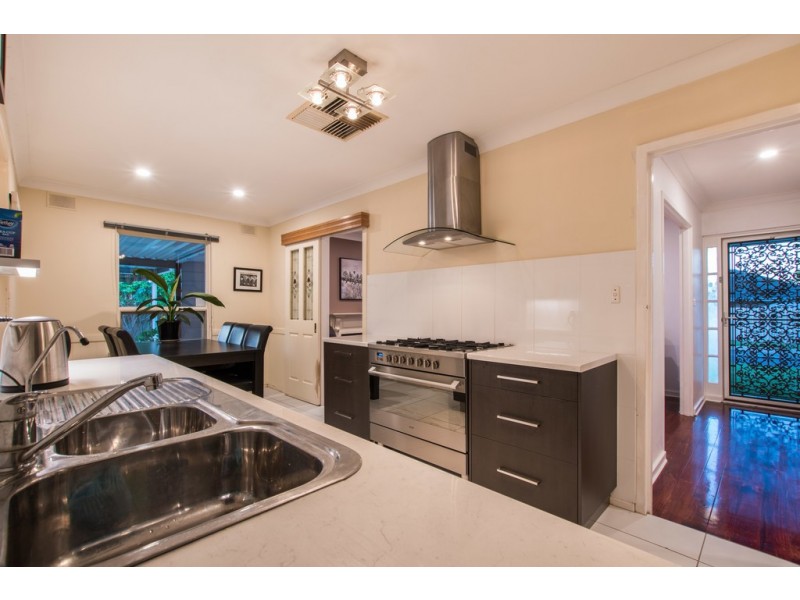 56 Parkview Rise, Hackham SA 5163